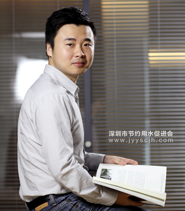 张亮副本.jpg